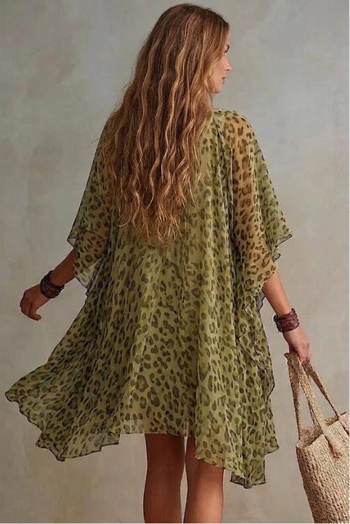 Bianca | Vestido de chiffon con estampado de leopardo, de corte amplio y fluido, escote en V