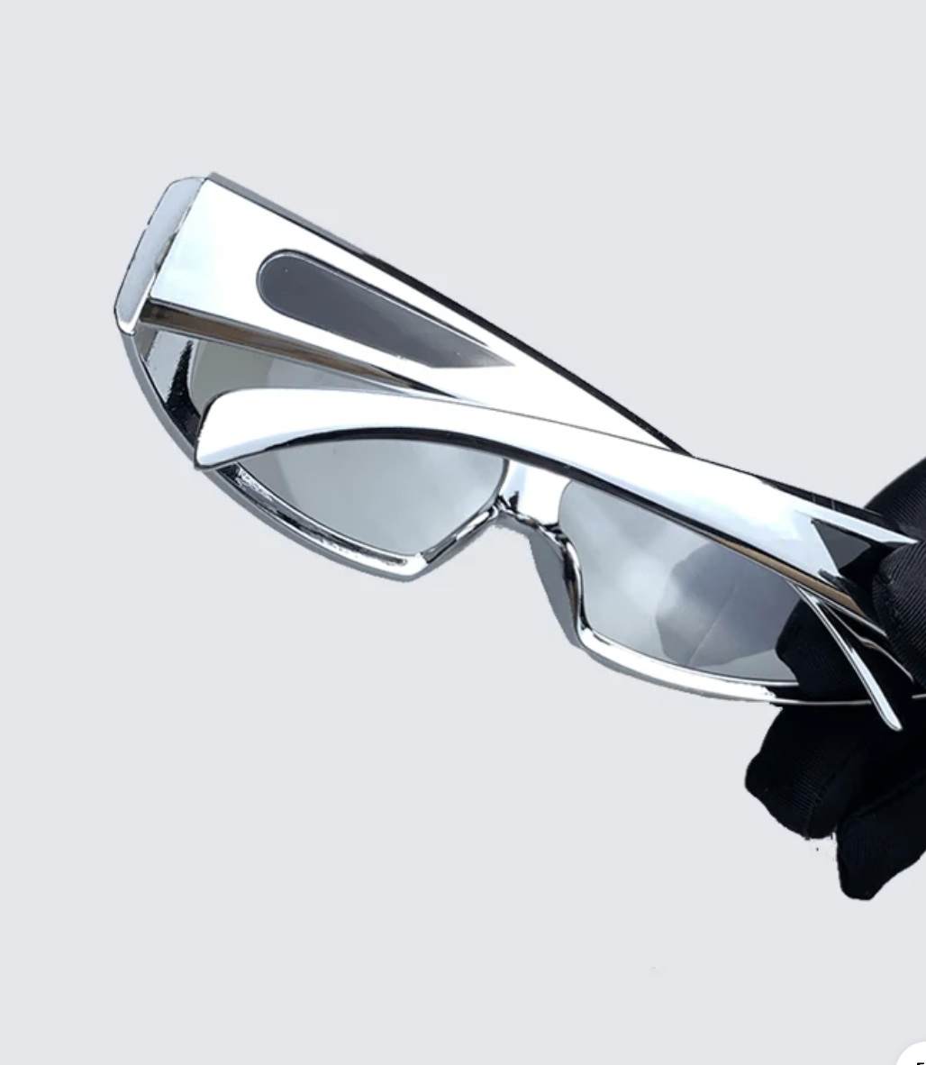 Gafas con montura plateada