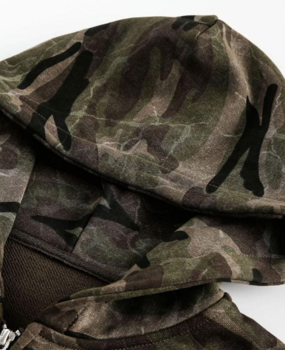 Sudadera con capucha de camuflaje